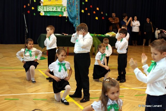 2015-11-06-124042-Canon EOS 700D